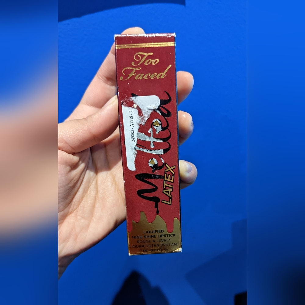 Too Faced | Bite Me